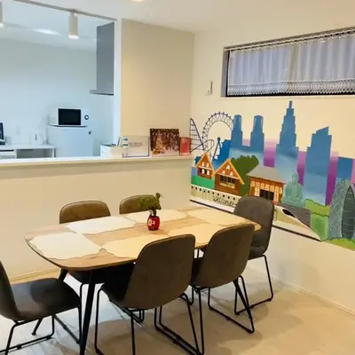 A newly built house a 4 minute walk from the station