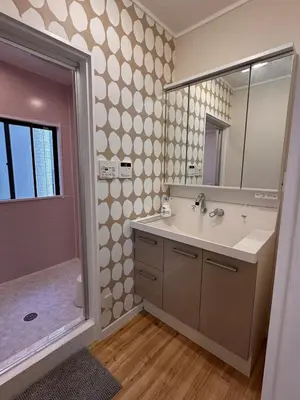 a bathroom with a sink and a mirror and a shower at \u516b\u5e83201Nearby Tokyo Skytree in Tokyo