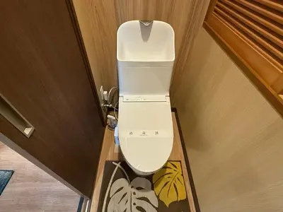 a bathroom with a toilet in a room at TOKYO SKYTREE VILLIA-Whole villia space perfect for families and groups in Tokyo