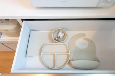 a white box with a toy in it at \u7d50\u5eb5\u82b1\u9ce5 in Tokyo