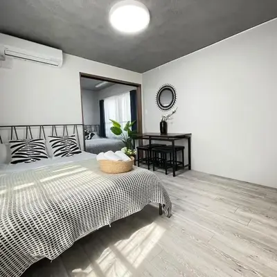 Comma House Otsuka 102