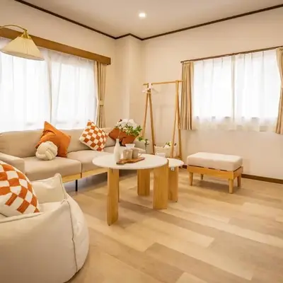 2BR Apartment Only 2 Stops to Shinjuku Includes Baby Essentials & Luggage Hold