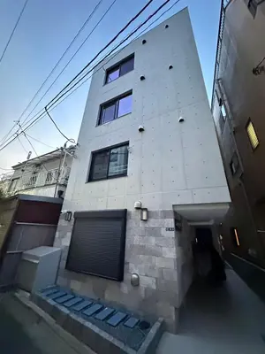 a tall building with a window on the side of it at \u65b0\u7bc9OPEN GREW OJI residence302 in Tokyo