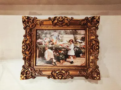 a framed picture of people in a garden at D1 Shinjuku JR St 8 mins 2 bedrooms and 1 living room Max 5P Direct to Shinjuku Ueno Ginza Shibuya Ikebukuro Yoyogi Shinagawa \u65b0\u5bbf\u533a \u9ad8\u7530\u9a6c\u573a\u8f66\u7ad98\u5206\u949f \u4e24\u5ba4\u4e00\u5385 \u6700\u59275\u4eba in Tokyo