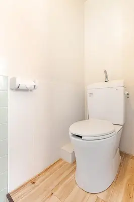a bathroom with a white toilet in a room at tkm\u5317\u5c0f\u5ca91\u4e01\u76ee201 in Tokyo