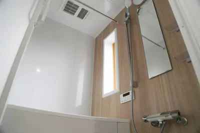 a bathroom with a mirror and a sink at Km201\u4e0a\u6c60\u888b in Tokyo