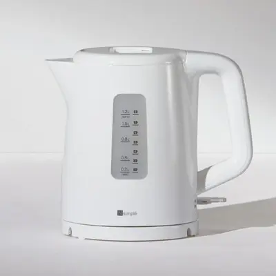 a white appliance sitting on a white counter top at \u65b0\u5bbf\u99c54\u52062\u99c5\u304b\u3089\u5f92\u6b6910\u5206 \u6700\u59273\u540d \u9ad8\u901fWiFi 1\u968e\u306e\u307e\u308b\u307e\u308b\u8cb8\u5207\u90e8\u5c4b in Tokyo