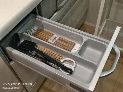 a drawer full of utensils in a refrigerator at Ermitage \u6e0b\u8c37\u672c\u753a \u6238\u5efa in Tokyo