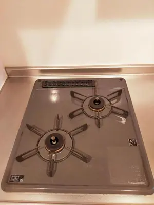 a stove top with two burners on top of it at Galicia Ryogoku Skytree View & Easy Access to Asakusa in Tokyo