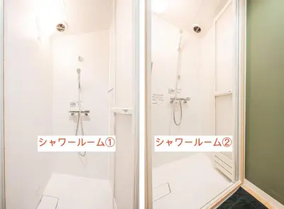 a shower with a glass door in a bathroom at \u65e5\u66ae\u91ccMori House B in Tokyo