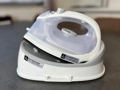 a white toaster sitting on top of a table at Detached house in Oshima 4chome, one train ride to Shinjuku \u5927\u5cf64\u4e01\u76ee in Tokyo