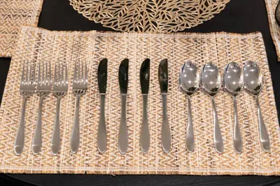 a group of silver utensils sitting on a table at \u5922\u306e\u5bbf \u685c\u96c51F 131Ta in Tokyo