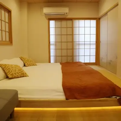 M208 Easy access to Ikebukuro Red Leaves