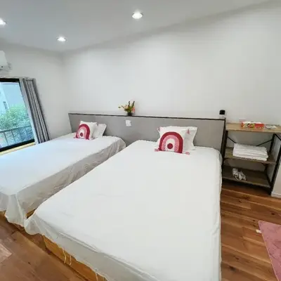 浅草花日美居 Asakusa Hanabi 303 Twin Bedroom 4 min walk to Senso-ji Temple Direct access to Narita Haneda Airport Host's listings are all at the same address
