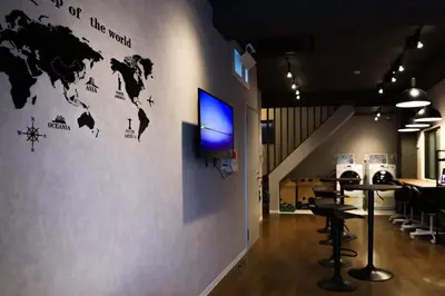 a room with a map of the world on a wall at WonderfulStayTOKYO Asakusa - Vacation STAY 68456v in Tokyo
