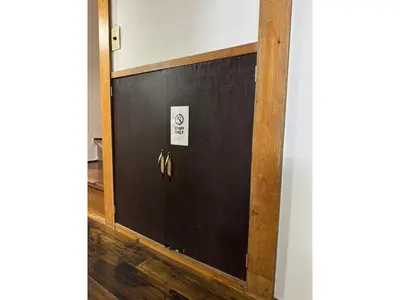 a door with a sign that says no smoking on it at Flower House - Vacation STAY 19340 in Tokyo