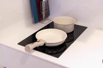 a bowl sitting on a shelf in a kitchen at \u5922\u306e\u5bbf\u5f69\u308a 127t in Tokyo
