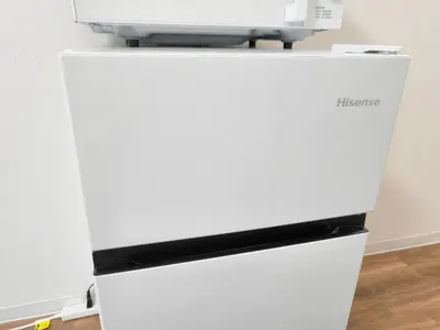 a white refrigerator with a printer on top of it at Shinjuku Tokyo \u6771\u4eac\u65b0\u5bbf SS in Wada