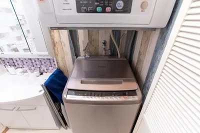 a kitchen with a stove in a small kitchen at RelaxKoenjiHouse! 3LDK 4minSta Shinjuku7min Bright,Fun,Cozy! KidsFree Under6yrs in Tokyo