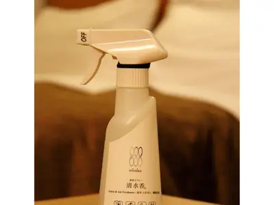 a white electric toothbrush sitting on top of a table at Smile Hotel Tokyo Shinkoiwa - Vacation STAY 33628v in Tokyo