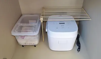 a small refrigerator with a food processor and a bin at SkyTree-401 in Tokyo