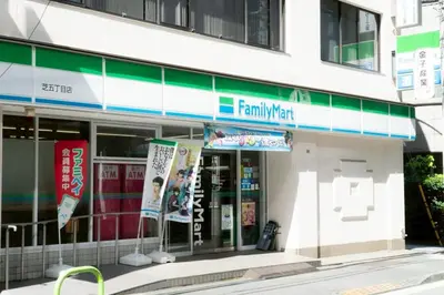 a store front of a building on a street at Tokyo Tower Area 301 Tamachi & Mita Walk Balcony Stay in Tokyo