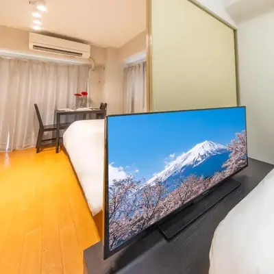 Ikebukuro 8 min walk