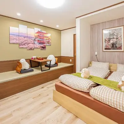 Koiwa Station Entire Villa Two Generation House with 1BR Cozy Apartment and 4BR Spacious Home Easy JR Access to Asakusa Skytree Shinjuku Shibuya Ueno and Narita Haneda Airport