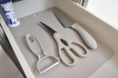 a pair of scissors sitting on top of a drawer at Kapalua East-Kapalua West - Vacation STAY 20388 in Tokyo