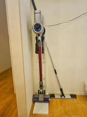 a camera is attached to the corner of a wall at OPEN#\uc2e0\uc8fc\ucfe05\ubd84#\uc2dc\ubd80\uc57c10\ubd84#\ud3b8\uc758\uc8102\ubd84#\ucd5c\ub3008\uba85#\uc608\uc05c\uc9d1#\uce68\uc2e43#114m2#\uce68\ub3005#\ube54\ud504\ub85c\uc81d\ud130 in Tokyo
