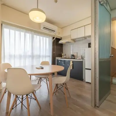 15 min Ikebukuro Tokyo 2-BR Apartment