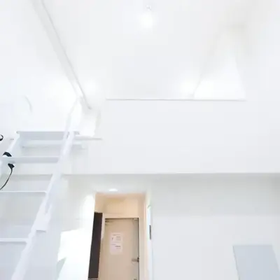 Monthly Studio G2