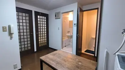 a room with a bathroom with a sink and a toilet at Shinjuku 2bed rooms sunny apart ment#2室1厅阳光公寓#高速无限制网路2&2 in Tokyo