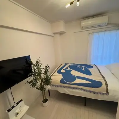 -Katsura 207- 4 mins to Okubo Station
