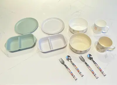 a group of cups and utensils on a table at INDIGO HOUSE 3-story House, 4BR 8 Beds, Family Friends Welcome - Shinjuku Disney\u6771\u4eac\u30c7\u30a3\u30ba\u30cb\u30fc\u30ea\u30be\u30fc\u30c8 in Tokyo