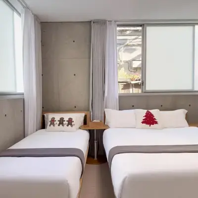 102Room