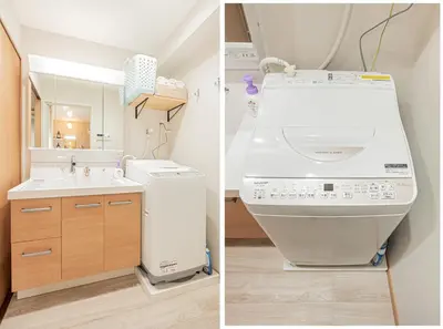 two pictures of a bathroom with a sink and a washing machine at \u7b51\u4e0b\u65c5\u9928 \u4e0a\u91ce \u6d45\u8349 \u30b9\u30ab\u30a4\u30c4\u30ea\u30fc \u30a2\u30af\u30bb\u30b9\u826f\u597d \u5165\u8c37\u99c55\u5206 \u6700\u59274\u4eba in Tokyo