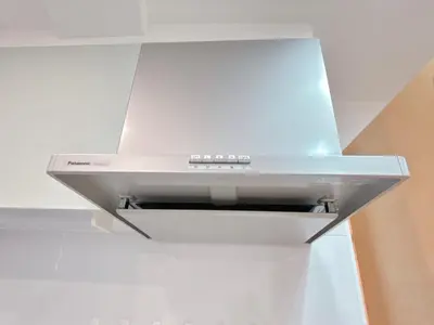 a silver stove top oven hanging from a ceiling at 301, 6 min walk to subway stn, Tokyo Univ, Tokyo Tower, Tokyo-Dome direct by subway in Tokyo