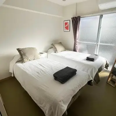 2F Spacious Apartment in Shinjuku