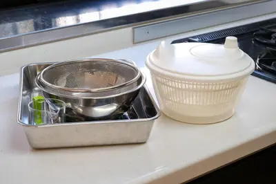 a kitchen counter with a strainer and a container on it at Urban Hills IKEBUKURO 51sqm Big 1LDK 5people Beautiful Japanese Interior in Tokyo