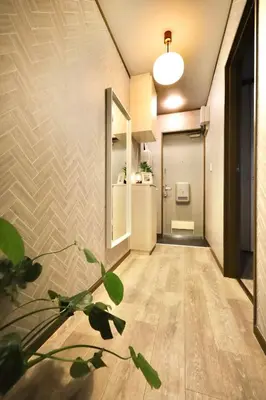 a hallway with a hallwayiterator sidx sidx sidx sidx at \u30a8\u30de\u30fc\u30ec\u6771\u5c0f\u5ca9205 \u5c0f\u5ca9\u99c5\u5f92\u6b695\u5206 \u6700\u59275\u540d \u548c\u5ba4\u7573 in Tokyo