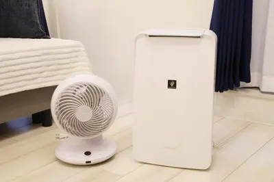 a white fan next to a white heater at Espada KAMEARI 103 in Tokyo