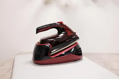 a black and red object sitting on top of a table at WhiteCourt206 in Tokyo