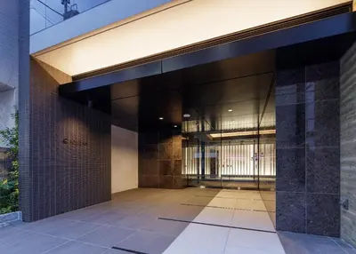 an external view of a building with a lobby at ROLES Ryusen 901 in Tokyo