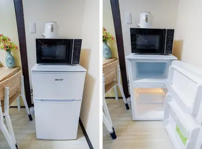two pictures of a microwave on top of a refrigerator at 302Room 1 Stop from Ikebukuro Entire 33m on 3st Floor 2 Bedrooms for up to 6 Guests 3Minute Walk to Don Quijote in Tokyo