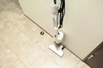 a cord hanging from a wall in a bathroom at NY Hotel Premium 1 \u65b0\u5bbf2\u968e\u5efa\u30663\u5ba41\u30d0\u30b9\u30eb\u30fc\u30e01\u30b7\u30e3\u30ef\u30fc2\u30c8\u30a4\u30ec in Tokyo