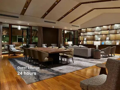a dining room with a table and chairs at Hotel The Celestine Tokyo Shiba in Tokyo
