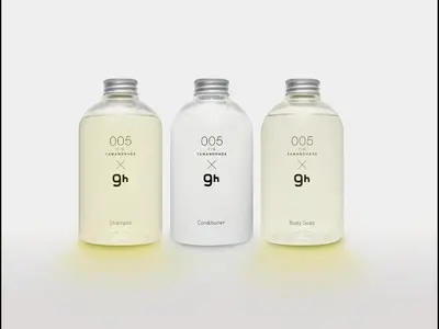 three bottles of ods aromatherapy co glyctomy glycarbonated liquids at 9h nine hours woman Kanda in Tokyo
