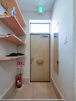 a hallway with a door in a room at 846 apartment in Tokyo