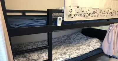 a couple of bunk beds in a room at 3-25-2 Higashiogu - Apartment / Vacation STAY 8342 in Tokyo
